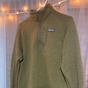 Women’s Patagonia quarter zip